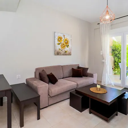 Vanessy * Nikiti (Sithonia)